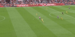 【意甲】AC米兰1比0维罗纳 吉鲁助攻莱昂破门