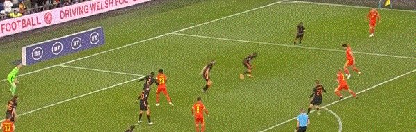 1654721833187098742.gif 动画 (3086).gif