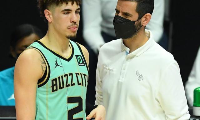 伤病毁掉了黄蜂的下半赛季 三球生涯首年留下遗憾